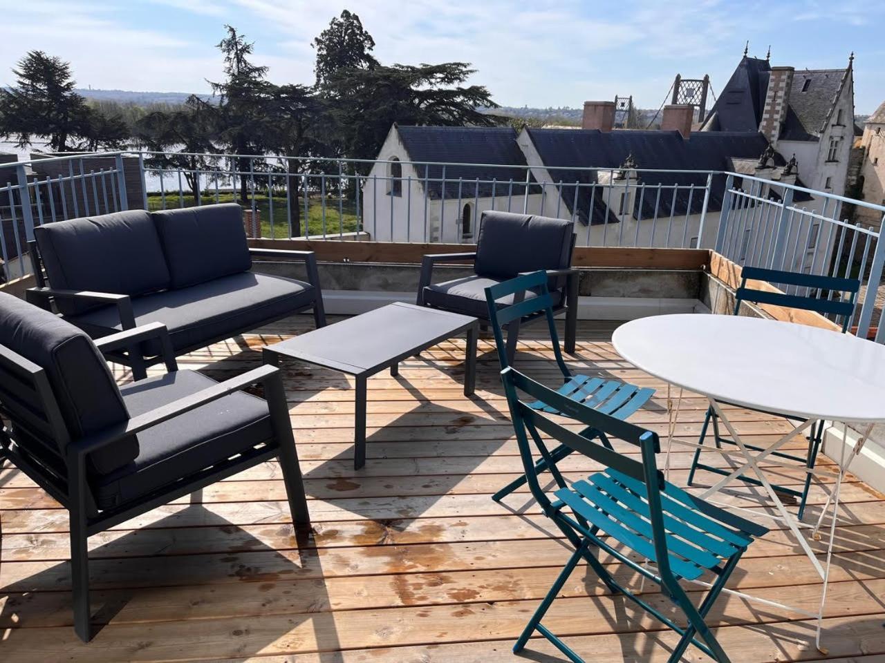 Grand Gite Terrasse Vue Loire Et Chateau D'Ancenis Exteriér fotografie